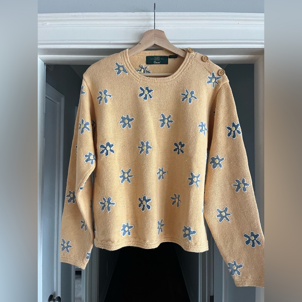 Vintage Orvis Floral Patterned Yellow Sweater
